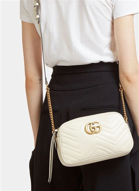 gucci marmont bag dimensions|gg marmont matelassé small bag.